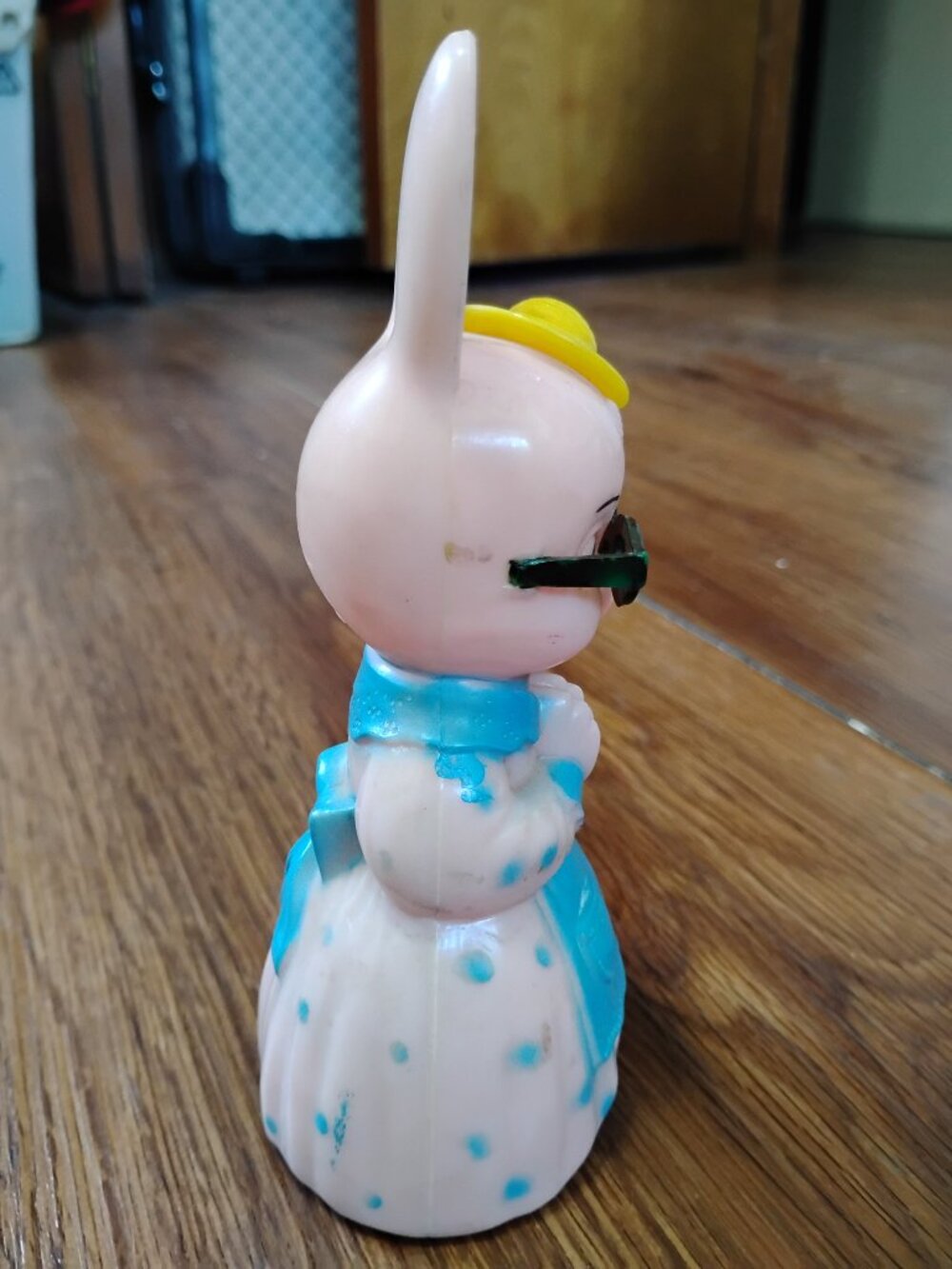 Vintage Knickerbocker Bunny Rabbit Plastic Rattle Toy - Picture 4 of 6